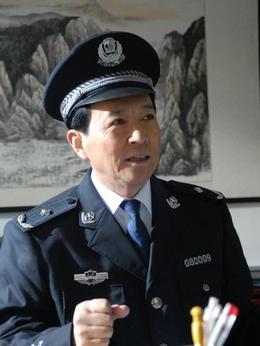 谁是爸爸剧情介绍_剧情家